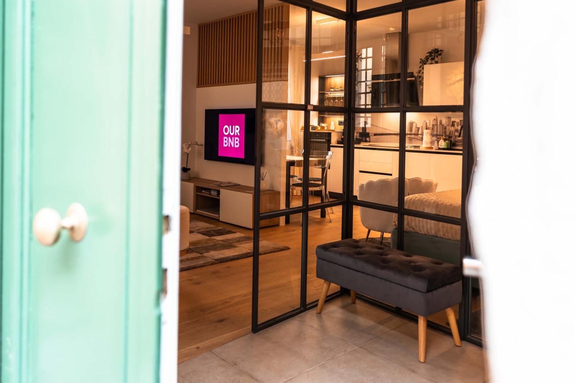 La Chicca In Pieno Centro Storico Con Sauna E Parcheggio Gratuito Udine Exterior foto